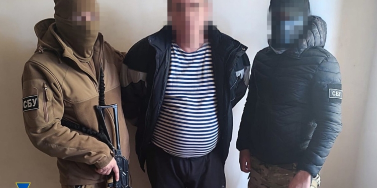 Полювали на ABRAMS. СБУ під Авдіївкою зловила агентів ФСБ (ФОТО)