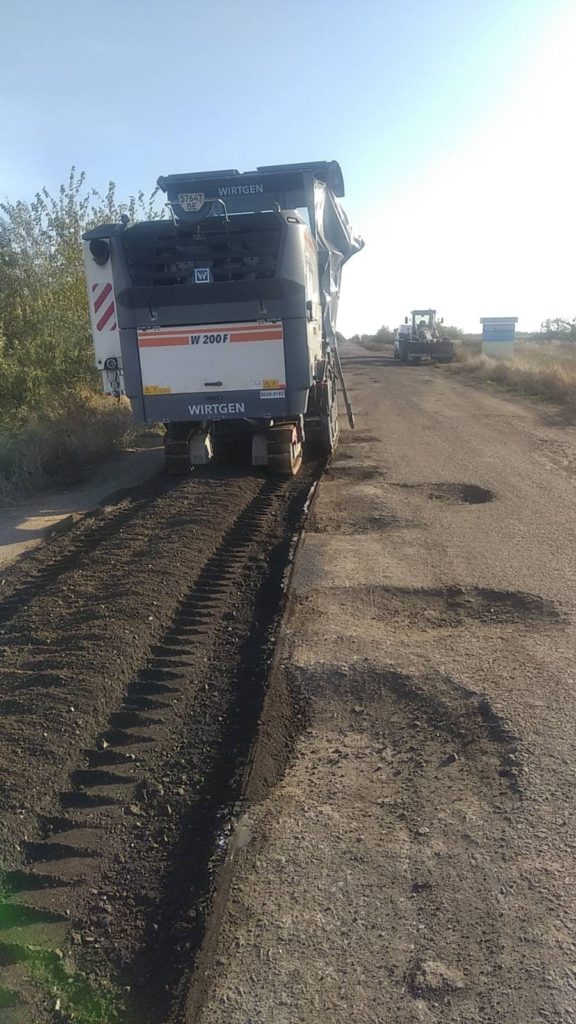 Погода впливає: минулого тижня ремонти велись на ділянках 3 доріг місцевого значення Миколаївщини (ФОТО) 8