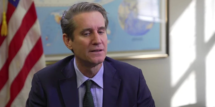 Ще невикористаною залишається допомога Україні від США на суму $ 5 млрд, – дипломат Брайза