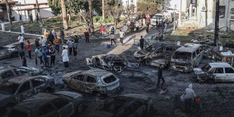 Ізраїль оприлюднив запис, з якого слідує, що ракету запускали з-за лікарні – вона впала