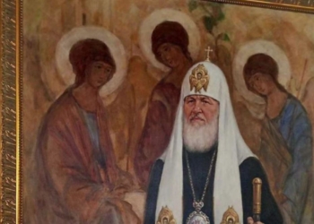 Патріарха Кирила намалювали на “Трійці” Рубльова – тепер він герой пародійного флешмобу (ФОТО)