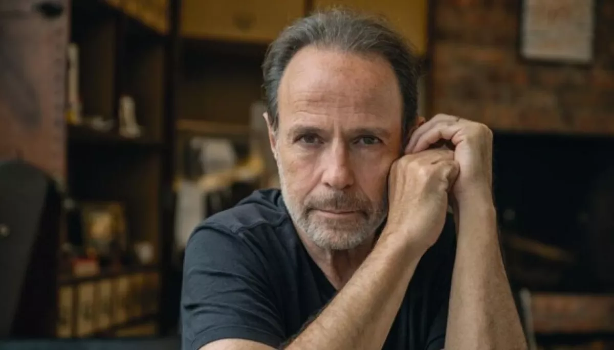 «Симфонія монстрів». Марк Леві написав роман про викрадення Росією українських дітей