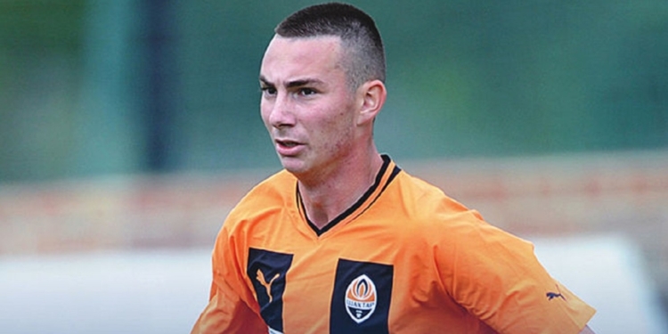 Футболіст “Шахтаря” перебіжчик Роспутько готувався до втечі в РФ кілька місяців. Про що ще розповів його батько 