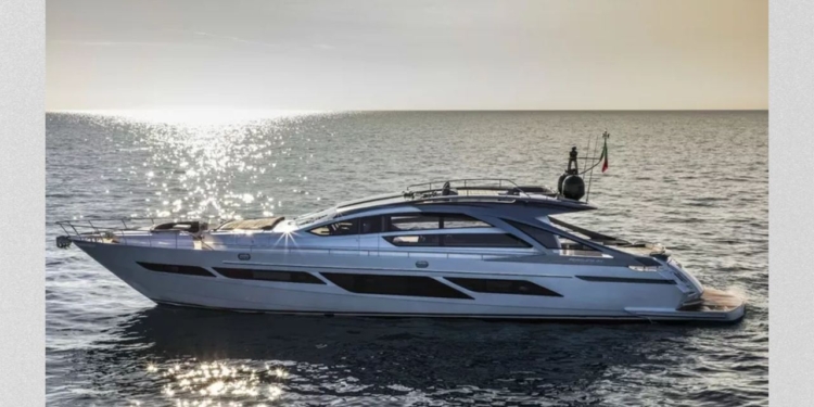 У Медведчука з’явилась нова яхта – за майже $10 млн.