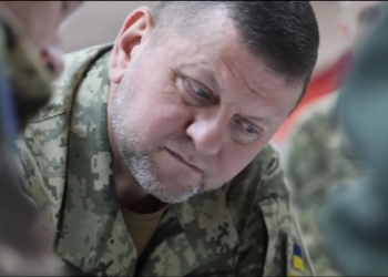 Валерій Залужний приїхав в Авдіївку. І під Куп’янськ (ВІДЕО)