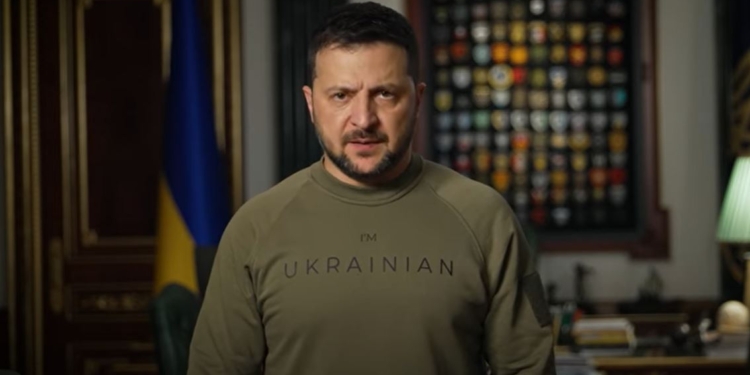 “Підписав закон про моніторинг життя ключових державних посадовців і народних депутатів”, – Зеленський (ВІДЕО)