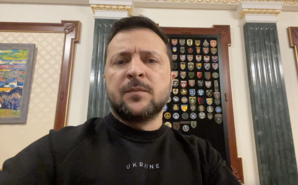 Зеленський обмірковує проведення президентських виборів весною 2024 року - Кулеба 1