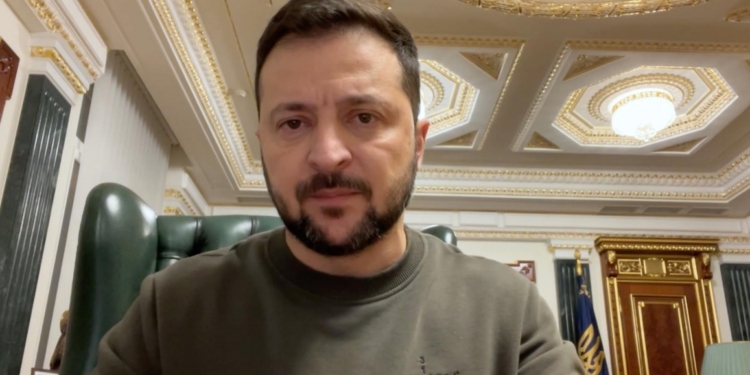 Готуємо хороші далекобійні речі,- Зеленський (ВІДЕО)