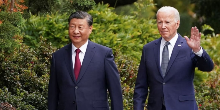 Китай не хоче завойовувати Тайвань. Що ще про зустріч Байдена і Сі пише The Independent (ФОТО)