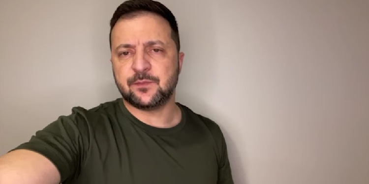 Зеленський подякував всім українським «мисливцям за дронами» і закликав всіх «бути ефективними на 100%» (ЗВЕРНЕННЯ)