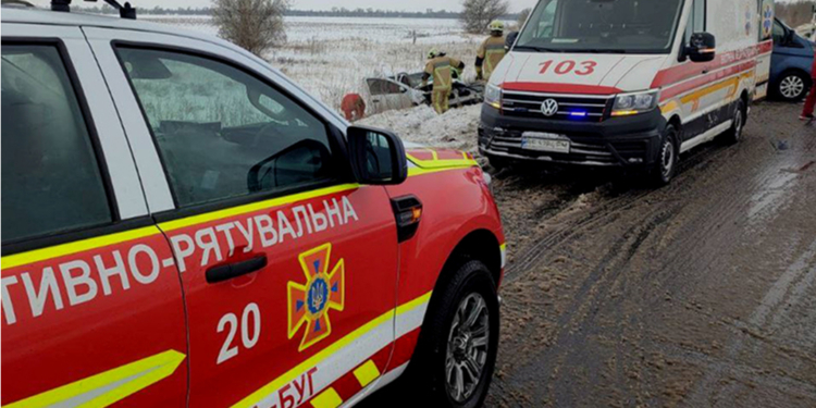 Нещасливе місце: у села Добра Воля на Миколаївщині сталось кілька ДТП, в одній з яких загинуло молоде подружжя