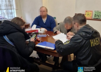 Вже пиляють гроші на відновлення. Хабар – частина новозбудованих квартир міністру (ФОТО, ВІДЕО)