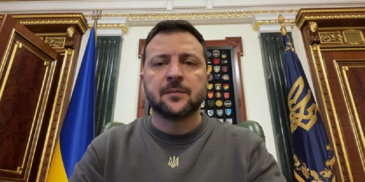 «Український повітряний щит стає сильнішим буквально щомісяця» – Зеленський про підсумки «Рамштайну» і військові бригади, які особливо відзначились (ВІДЕО)