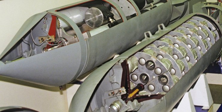 Росіяни стали частіше скидати на Донбас касетні авіабомби РБК-500 – британська розвідка