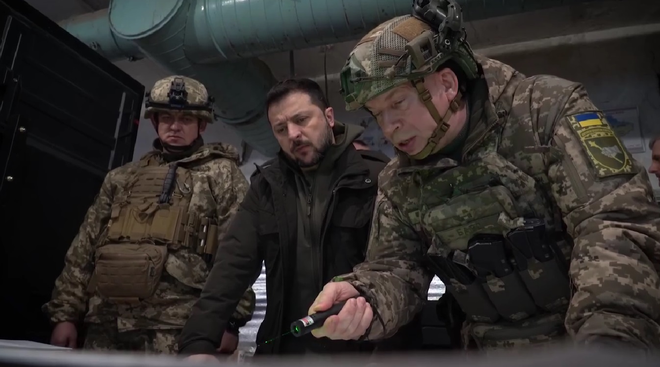 Сьогодні Зеленський на Харківщині: відвідав та нагородив бійців Куп’янському напрямку (ВІДЕО)