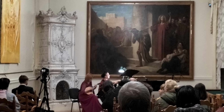 «Лірика і джаз»: у Миколаївському художньому музеї лунала музика (ФОТО)