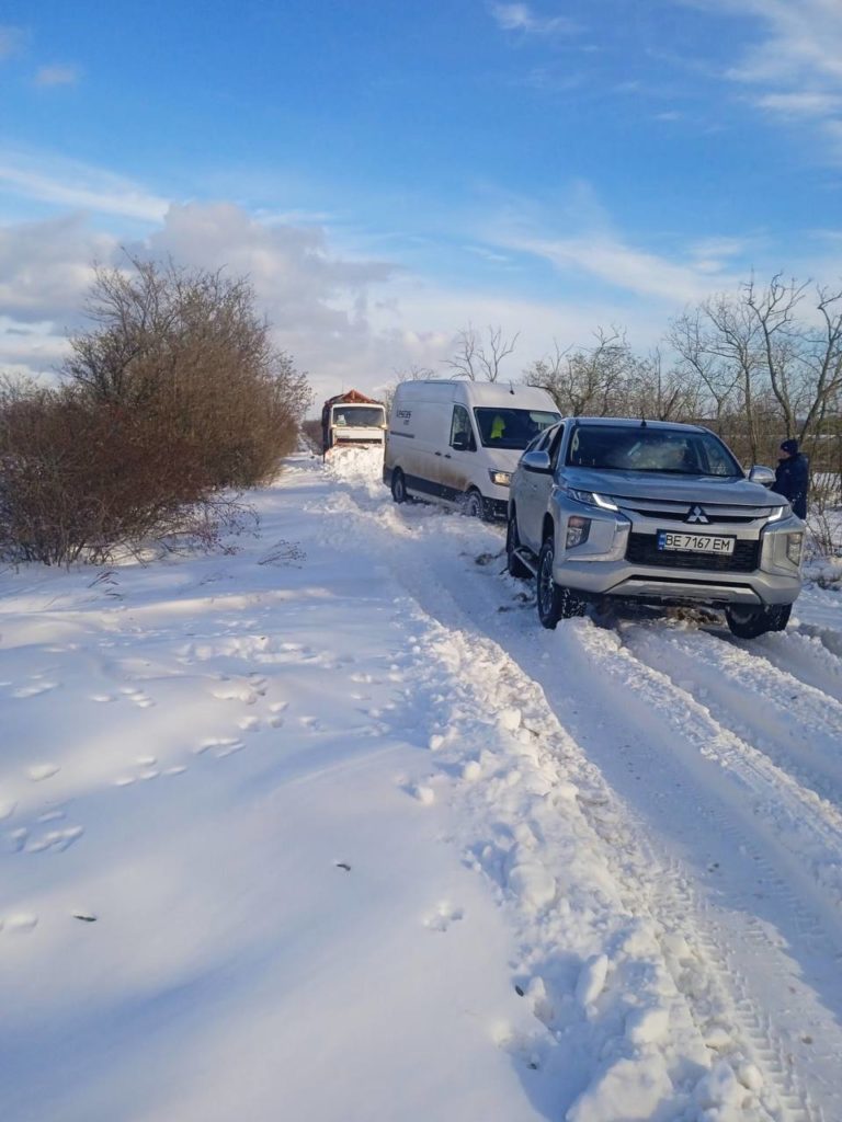 Миколаївщина після негоди: відкритий проїзд на Очаків та Рибаківку (ФОТО) 3