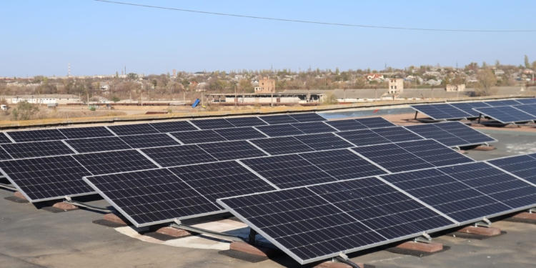 Одна з лікарень Миколаївщини вже оснащена сонячними панелями (ФОТО)