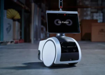 Компанія Amazon представила робота-охоронця