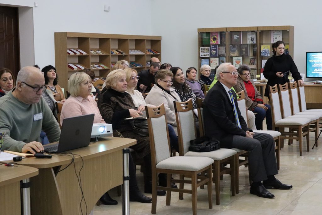 Цікаві дискусії та нові дослідження з історії Миколаївщини: у Миколаєві відбулась обласна краєзнавча конференція (ФОТО) 8