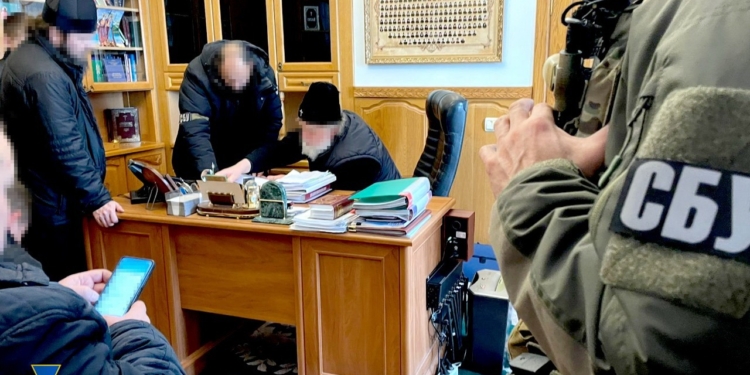 СБУ проводить обшуки у Почаївській лаврі УПЦ (МП) (ФОТО)