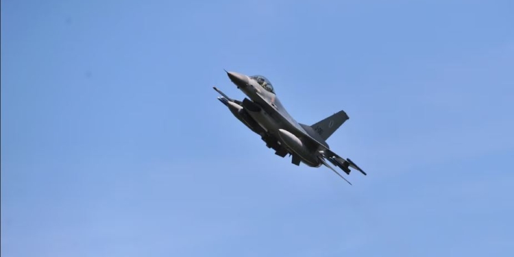 Українські пілоти готуються в США до польотів на F-16. Паралельно збирається необхідна кількість запчастин