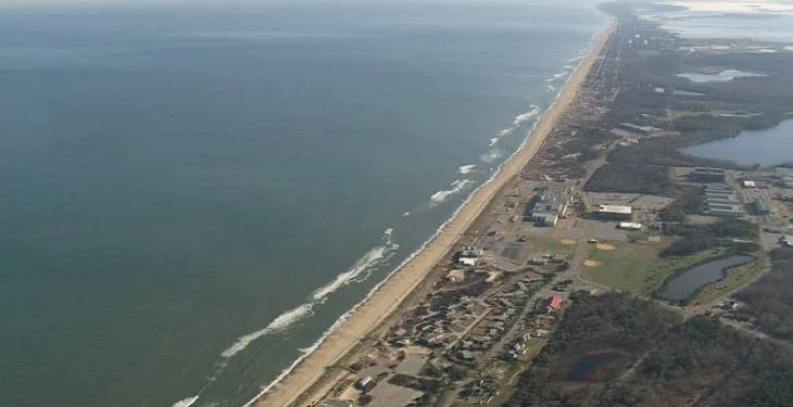 Ракети атакували два пансіонати на Арабатській стрілці – там “окопались” окупанти