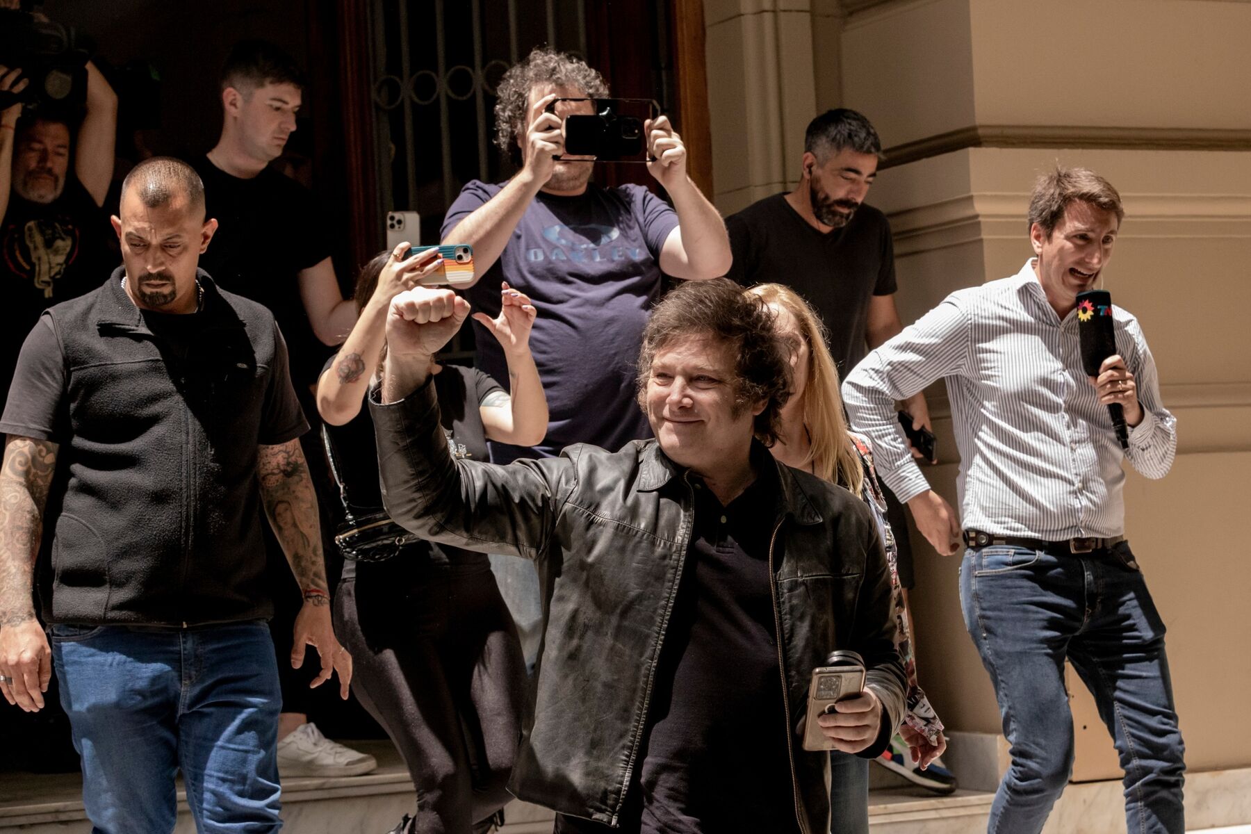 Президентом Аргентини став “популіст з бензопилою”. Трамп його вже привітав