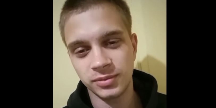 Депортований до РФ підліток з Маріуполя просить Зеленського повернути його додому – йому там вже вручили повістку (ВІДЕО)