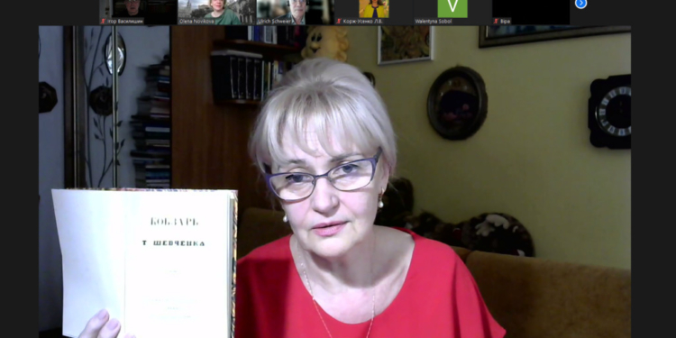 Продовження зашквару Фаріон – тепер вона наїхала на “Пташку”, студенти вимагають її звільнення
