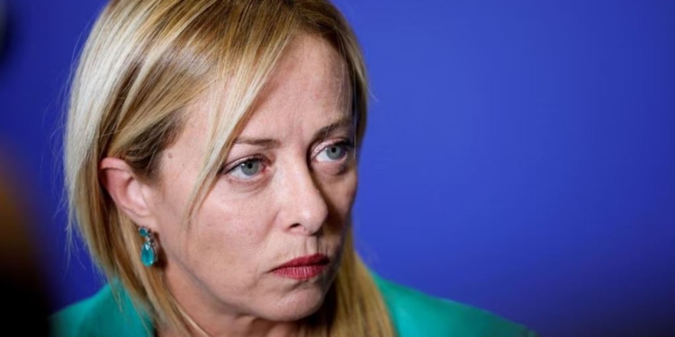 Подав у відставку. Радник прем’єрки Італії взяв на себе відповідальність за її розмову з російськими пранкерами