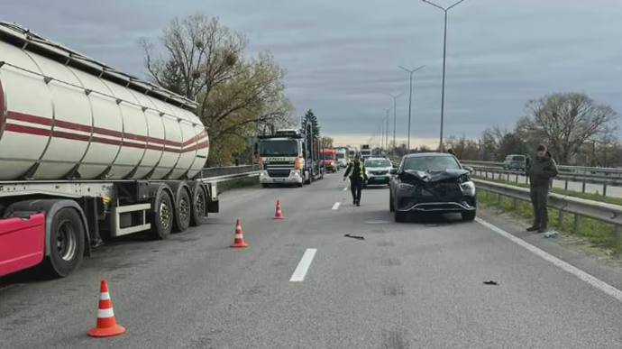 Нардеп насмерть збив 18-річну дівчину на Житомирській трасі (ФОТО) 6