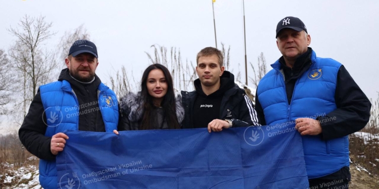 Депортованого в РФ з Маріуполя Богдана Єрмохіна, який просив допомоги в Зеленського, повернули в Україну (ФОТО)