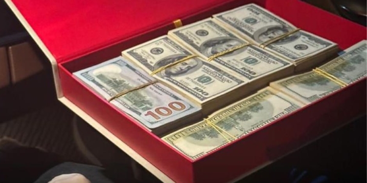 Ще одного нардепа викрили на хабарі – пропонував міністру за підряди (ФОТО)