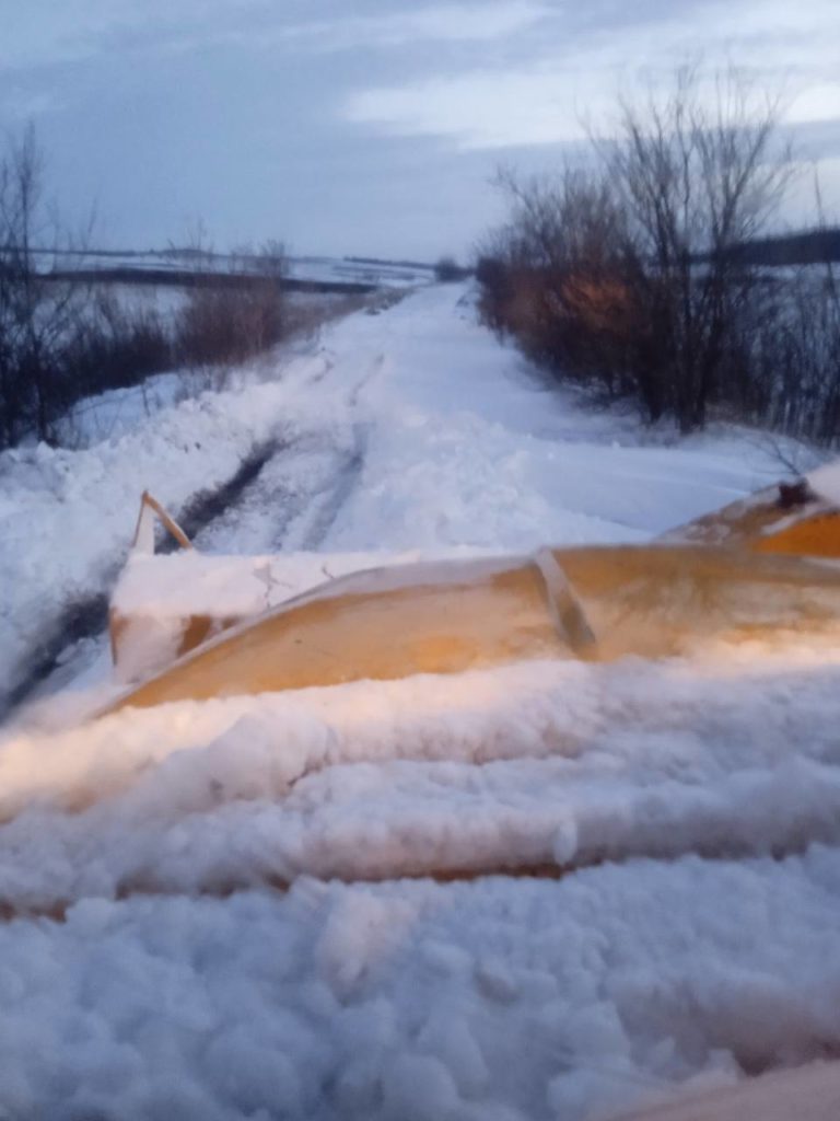 На Миколаївщині розчистили дорогу на Одесу і в Коблеве. Де ще є обмеження (КАРТА) 3