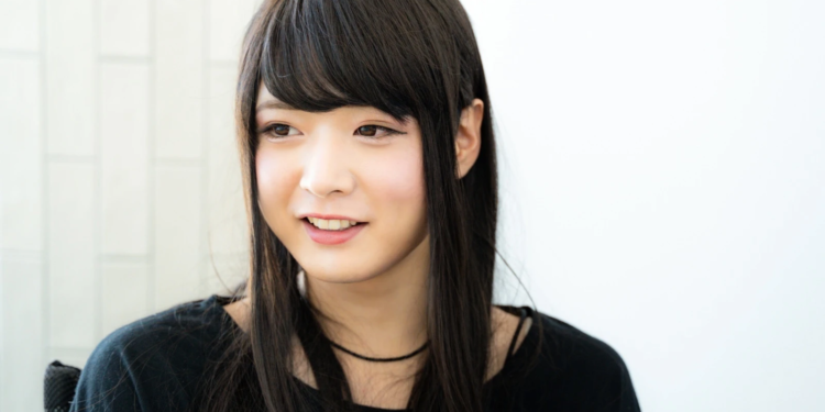 Геній макіяжу. Японець прославився, прикидаючись дуже гарною дівчиною (ФОТО)