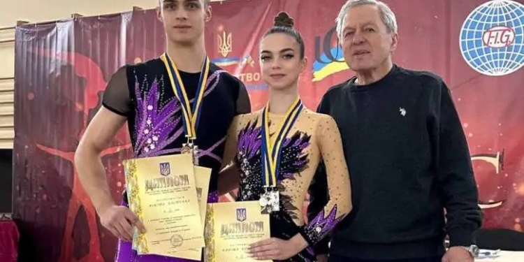 Юні миколаївці здобули нагороди чемпіонату України зі спортивної акробатики (ФОТО)