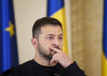 Зеленський прокоментував статтю Залужного (ВІДЕО)