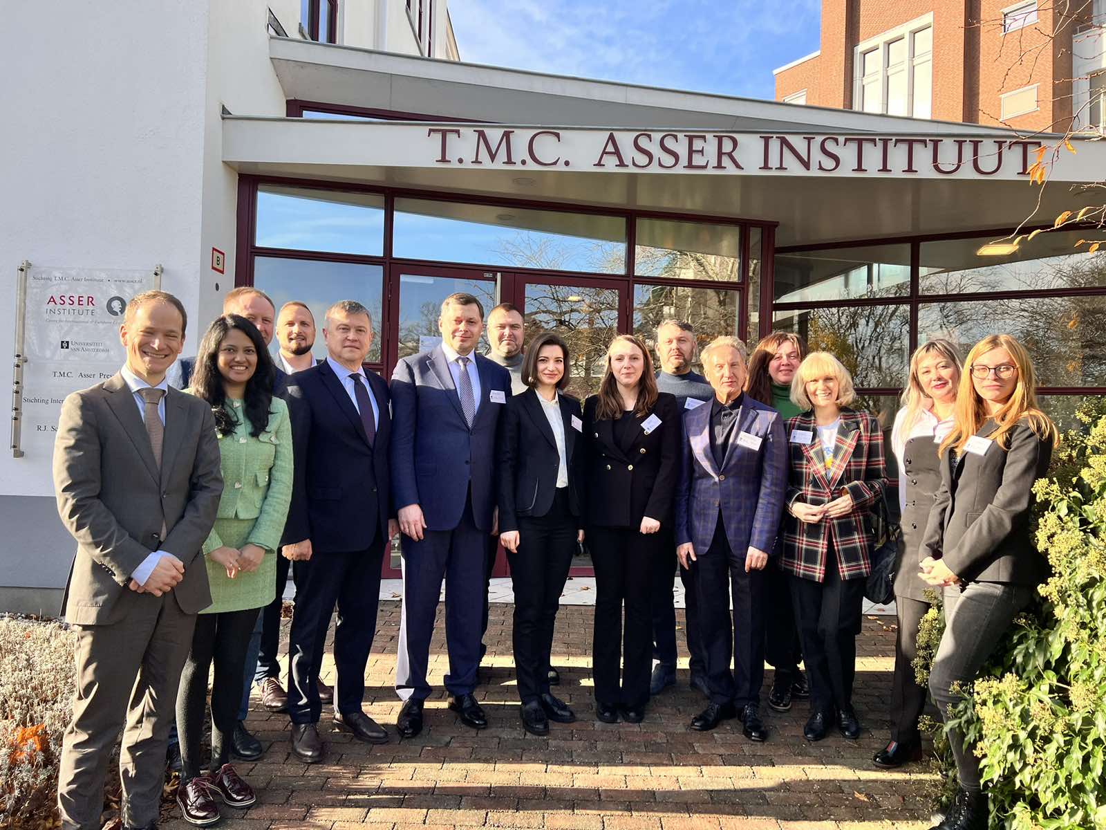 Суддя з Миколаєва навчався в Гаазі  розслідувати міжнародні злочини (ФОТО)