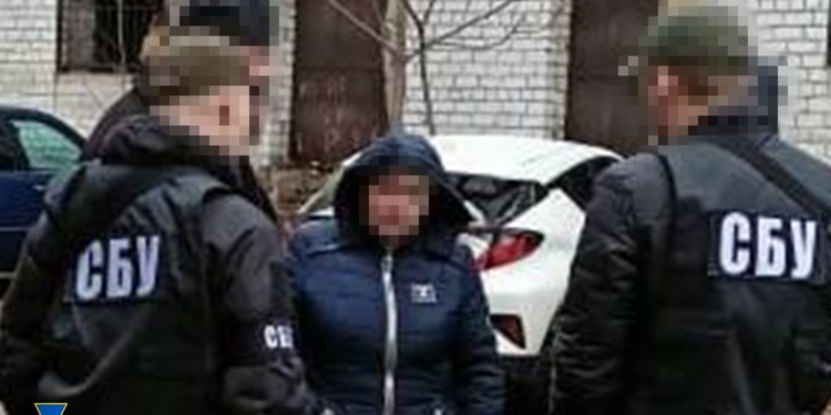 На Запоріжжі затримали церковну хористку – наводила ракети на ЗСУ (ФОТО)