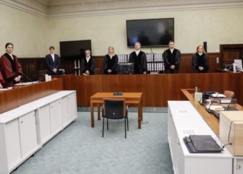 Німецький розвідник разом зі спільником продав секретні розвіддані про Україну