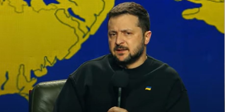“Військові запропонували мобілізувати додатково 450-500 тис. людей. Мені потрібні аргументи”, – Зеленський