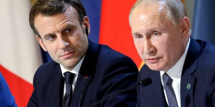 Кремль дав політтехнологам завдання збільшити у Франції кількість противників підтримки України та прихильників зближення з РФ – WP