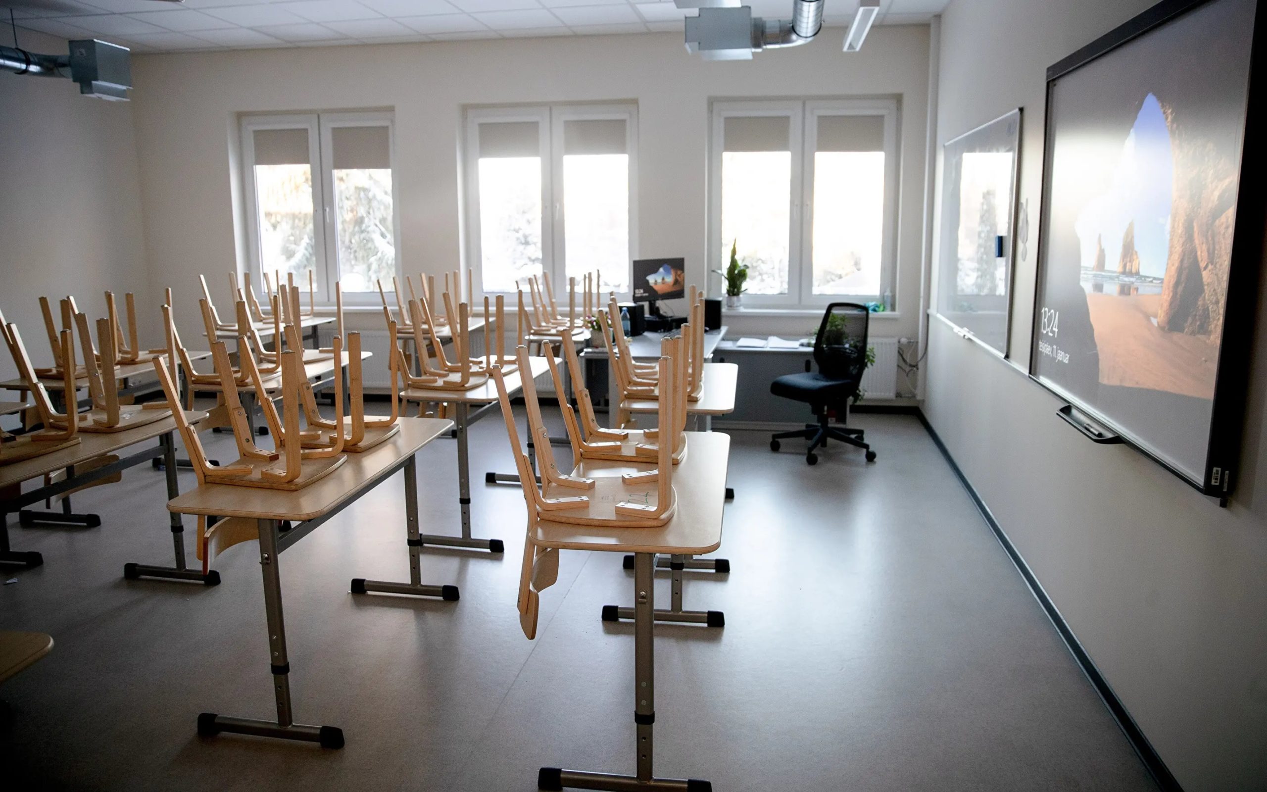 У Латвії 29 вчителів звільнили за недостатнє знання латиської мови