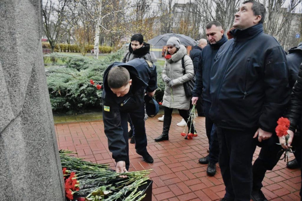 У Миколаєві вшанували учасників ліквідації наслідків аварії на Чорнобильській АЕС (ФОТО) 10