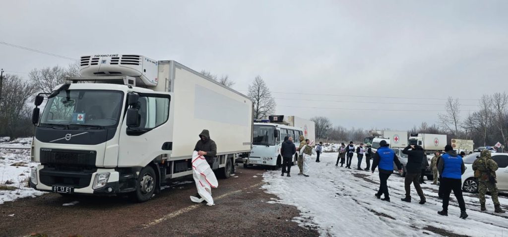 В Україну повернули тіла 66 загиблих захисників (ФОТО) 10