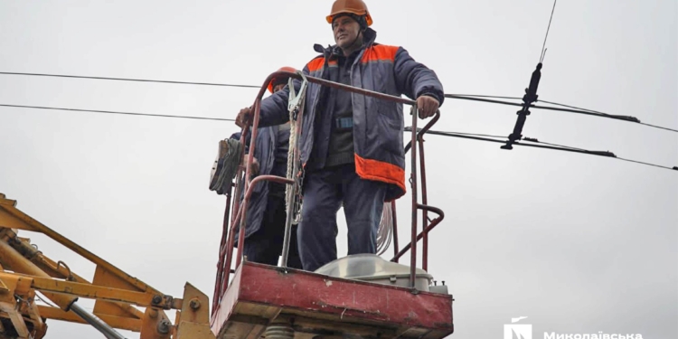 У Миколаєві за рік встановили понад 4 тисячі енергоощадних LED-світильників різної потужності (ФОТО)