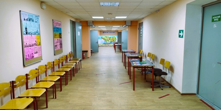 Ще в одному ліцеї Миколаєва облаштували два укриття (ФОТО)