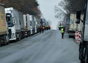 Україна і Польща погодили відкриття ПП “Угринів – Долгобичув” для порожніх фур і зміни в системі “єЧерга”