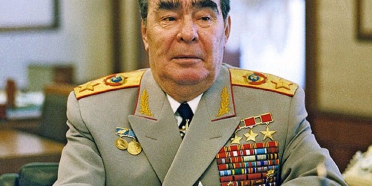 У Дніпрі Леоніда Брежнєва позбавили звання почесного громадянина